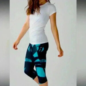 Lululemon Women 8 Run Top Speed Crop Legging Back Spin Stroke Peacock Blue Black